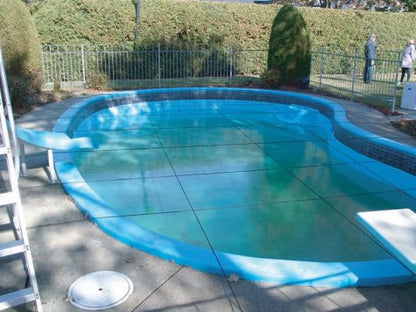 Filet d'automne pour piscine creusée - Piscines Soucy