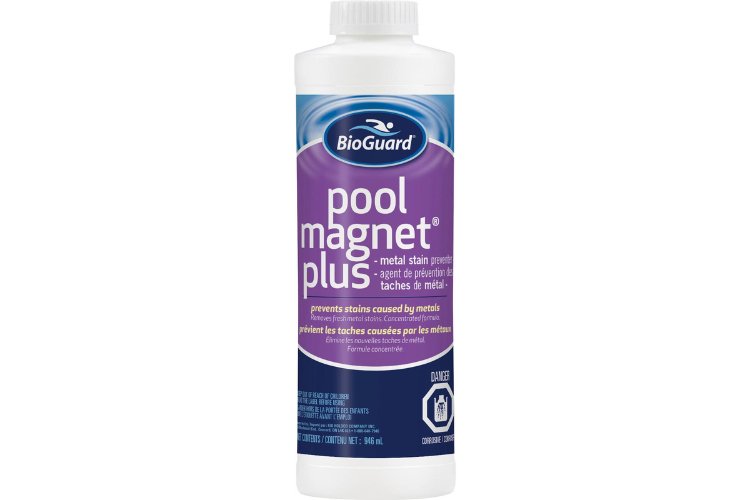 Neutralisant de métaux et prévention des taches "Pool Magnet Plus" 946 mL - Piscines Soucy